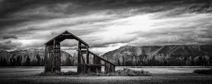 Preview wallpaper roof, wooden, building, sky, bw