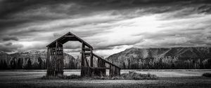 Preview wallpaper roof, wooden, building, sky, bw