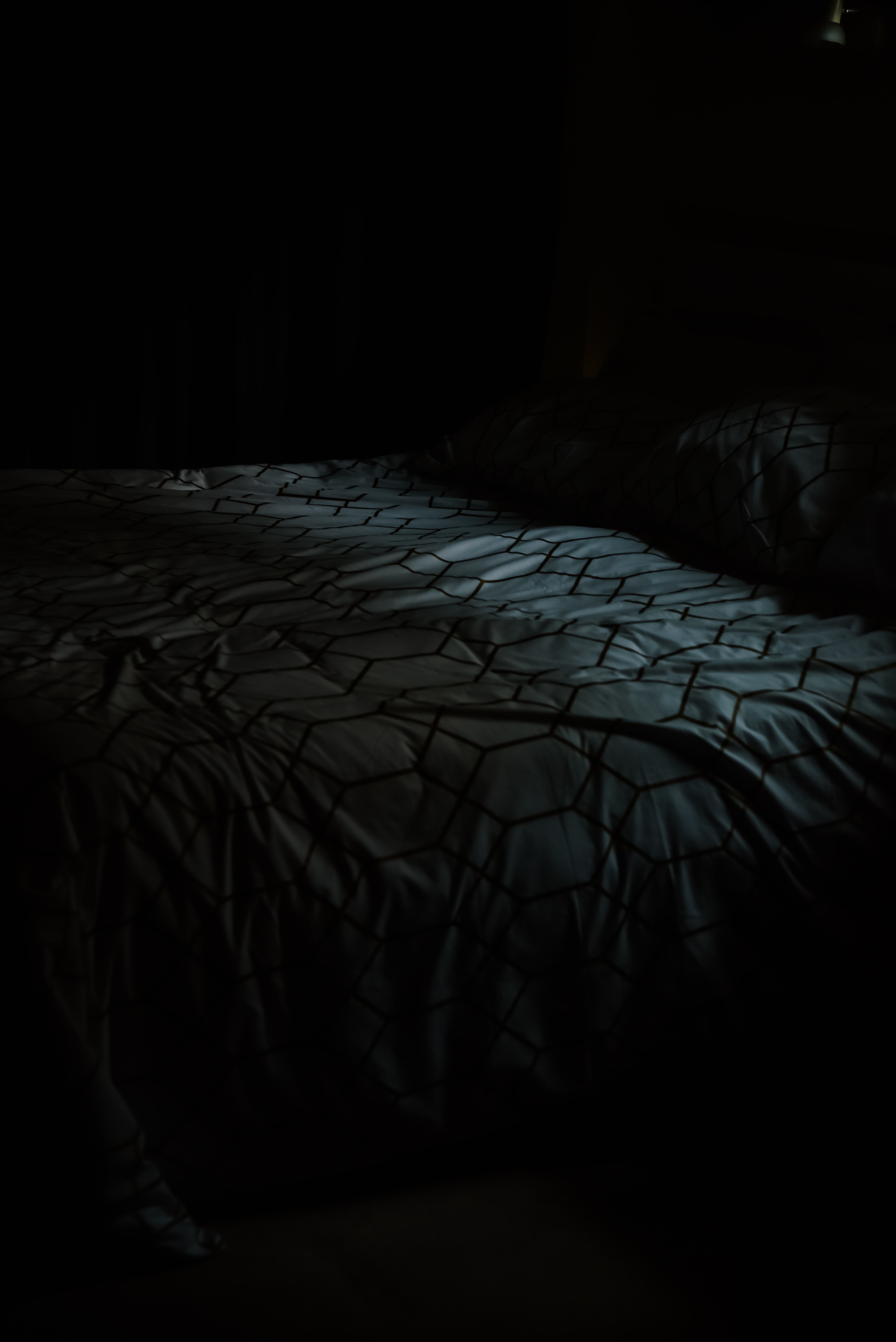 Download Wallpaper 4016x6016 Room Bed Lamp Dark Hd Background