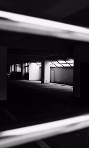 Preview wallpaper room, bw, light