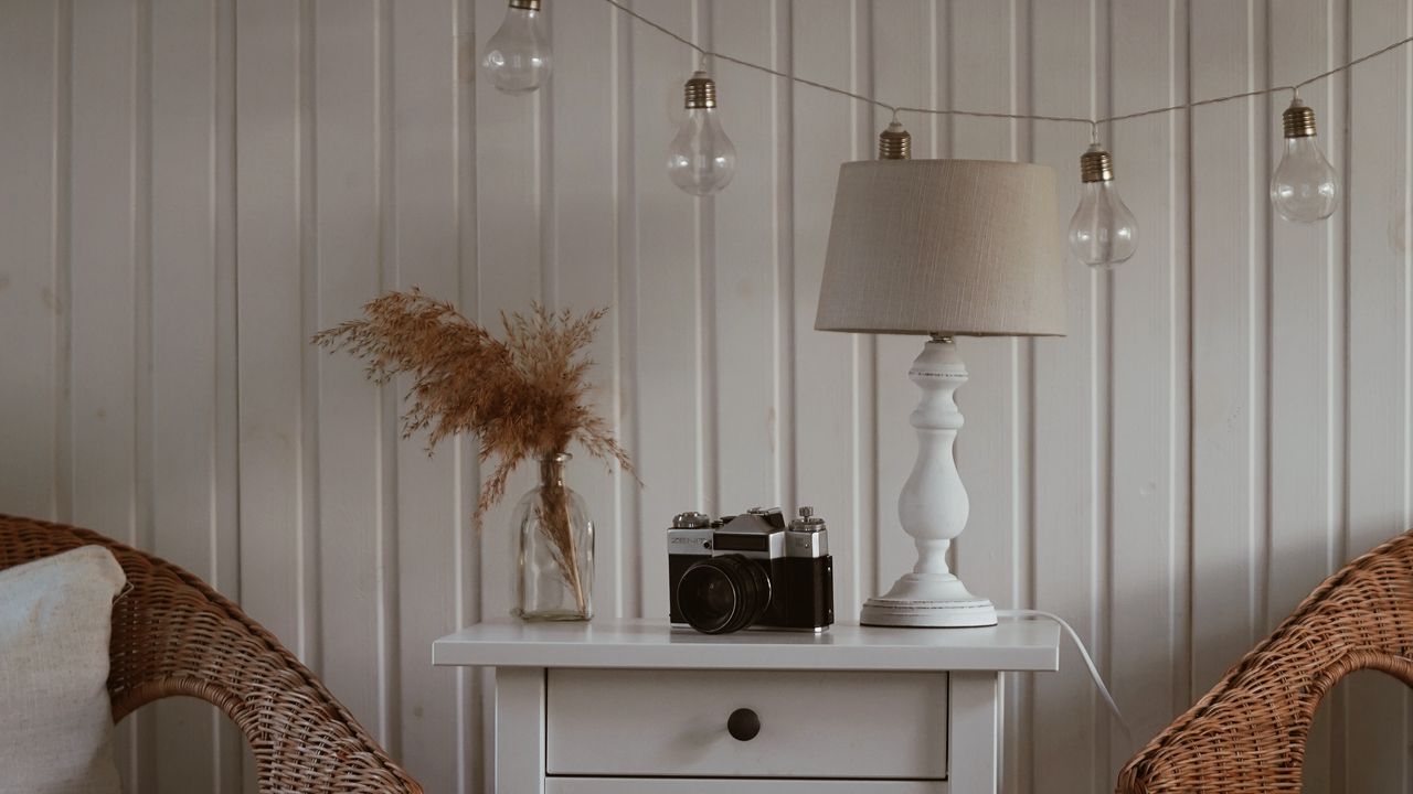 Wallpaper room, interior, camera, table, garland