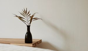 Preview wallpaper room, interior, vase, minimalism