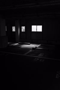 Preview wallpaper room, windows, bw, dark