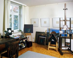 Preview wallpaper room, workshop, easel, paints, furniture