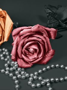 Preview wallpaper rose, beads, decoration