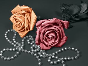 Preview wallpaper rose, beads, decoration