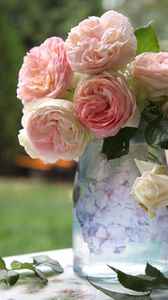 Preview wallpaper rose, flower, garden, bouquet, vase