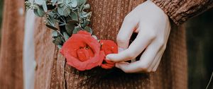 Preview wallpaper rose, flower, hand, touch