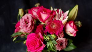 Preview wallpaper rose, gerbera, flowers, buds, bouquet, glass, composition