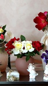 Preview wallpaper rose, violets, flowers, vases, trays, porcelain