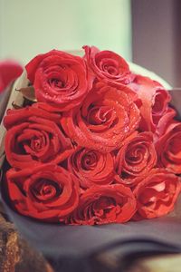 Preview wallpaper roses, bouquet, drops