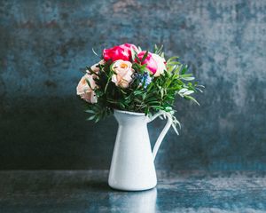 Preview wallpaper roses, bouquet, flowers, vase, surface