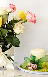 Preview wallpaper roses, bouquet, vase, candle, composition