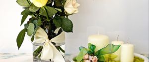 Preview wallpaper roses, bouquet, vase, candle, composition