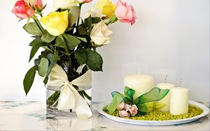Preview wallpaper roses, bouquet, vase, candle, composition