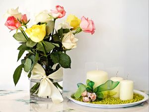 Preview wallpaper roses, bouquet, vase, candle, composition