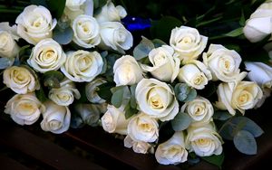 Preview wallpaper roses, bouquets, flowers, white, beautiful
