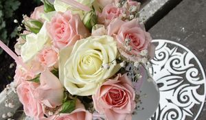 Preview wallpaper roses, bouquets, pot, tape, height