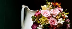 Preview wallpaper roses, calla, bouquet, flowers, pots