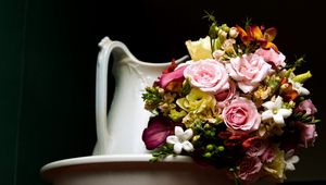 Preview wallpaper roses, calla, bouquet, flowers, pots