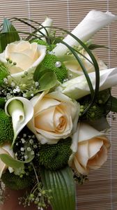 Preview wallpaper roses, calla lilies, chrysanthemums, leaves, flower, bead