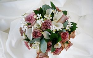 Preview wallpaper roses, calla lilies, flower, leaf, decor, beautifully