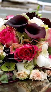 Preview wallpaper roses, calla lilies, flowers, bouquet, decoration