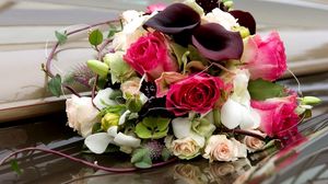 Preview wallpaper roses, calla lilies, flowers, bouquet, decoration