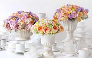 Preview wallpaper roses, daffodils, ranunkulyus, flowers, bouquets, vases, porcelain