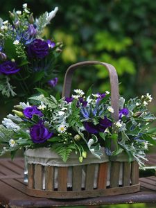 Preview wallpaper roses, daisies, flowers, basket, table, green, composition