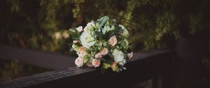 Preview wallpaper roses, flowers, bouquet, blur