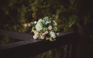 Preview wallpaper roses, flowers, bouquet, blur