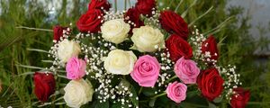 Preview wallpaper roses, flowers, bouquet, decoration, gypsophila, beauty
