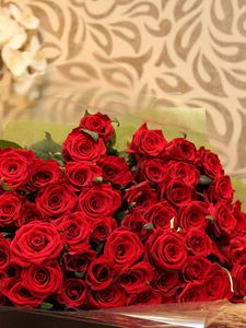 Preview wallpaper roses, flowers, bouquet, red, chic