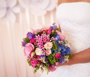 Preview wallpaper roses, flowers, bouquet, bright, bride