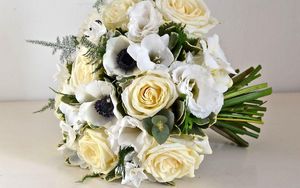 Preview wallpaper roses, flowers, bouquet, white, design