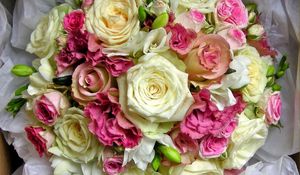 Preview wallpaper roses, flowers, bouquet, decoration, beautiful