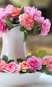 Preview wallpaper roses, flowers, bouquet, pitcher, flower buds