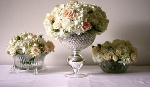 Preview wallpaper roses, flowers, bouquets, vases, beauty, tenderness