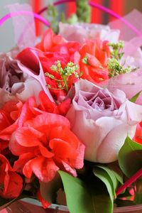 Preview wallpaper roses, flowers, bouquets, composition, design, leaves