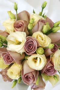 Preview wallpaper roses, flowers, lisianthus russell, bouquet, decoration