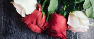 Preview wallpaper roses, flowers, petals, bouquet, composition