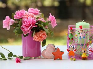 Preview wallpaper roses, flowers, vase, heart, star, candles, toys