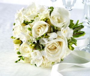 Preview wallpaper roses, freesia, flowers, flower, white, glasses, tape