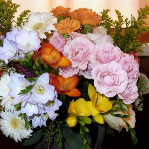 Preview wallpaper roses, freesia, gerbera, flowers, bouquet, decoration