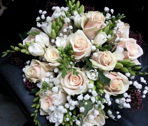 Preview wallpaper roses, freesia, gypsophila, bouquet, decoration