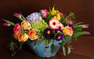 Preview wallpaper roses, hydrangea, tulips, flowers, many, different, bouquets, pot