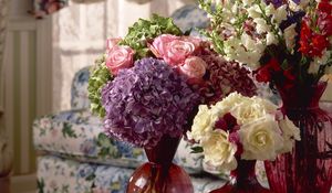 Preview wallpaper roses, hydrangeas, flowers, bouquets, vases, bathroom, interior