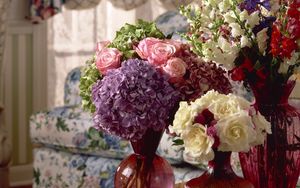 Preview wallpaper roses, hydrangeas, flowers, bouquets, vases, bathroom, interior