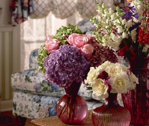 Preview wallpaper roses, hydrangeas, flowers, bouquets, vases, bathroom, interior